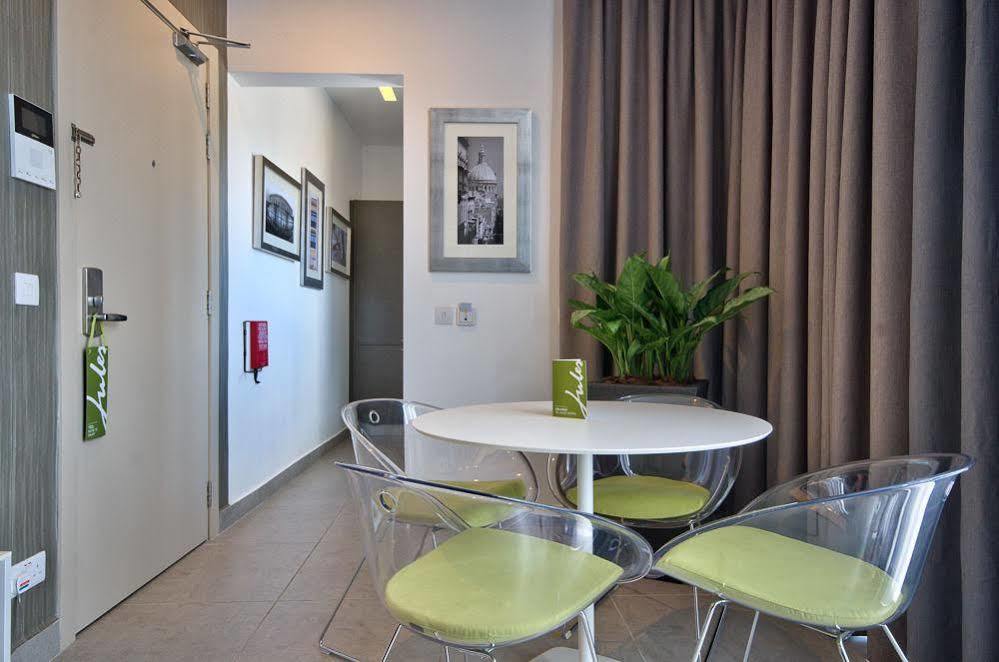 Jules Suites Saint Julian's Exterior foto