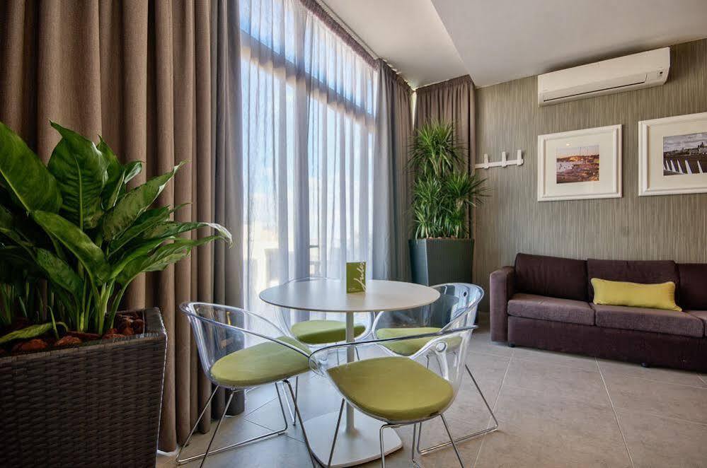 Jules Suites Saint Julian's Exterior foto